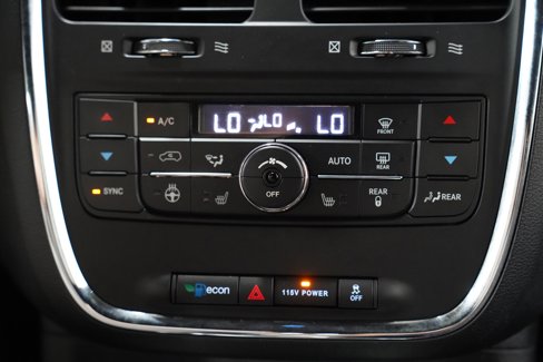 Used 2020 Dodge Grand Caravan GT image 28