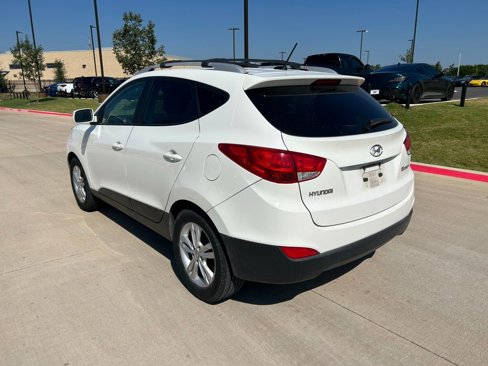 Used 2013 Hyundai Tucson GLS image 4