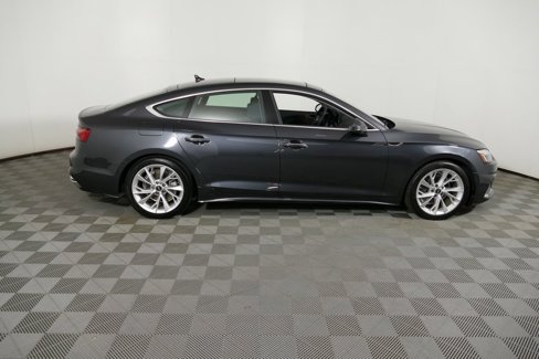Used 2022 Audi A5 2.0T Premium Plus image 2