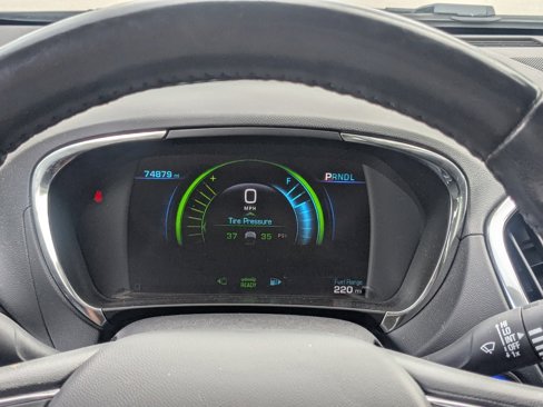 Used 2018 Chevrolet Volt Premier w/ LPO, Blackout Package image 4