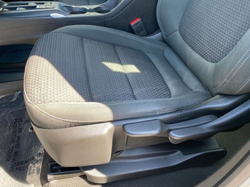 Used 2023 Chevrolet Bolt LT w/ Driver Confidence Package image 28
