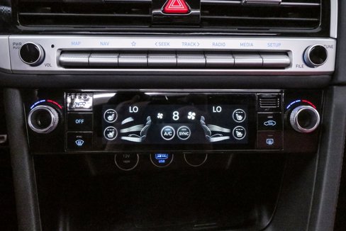 Certified 2025 Genesis G70 2.5T w/ Sport Prestige Package image 17