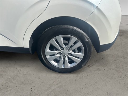 Used 2023 Kia Soul LX image 14