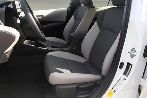 New 2025 Toyota Corolla LE image 12