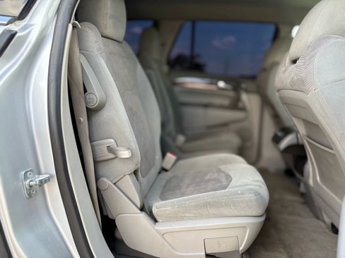 Used 2014 Buick Enclave Convenience image 13