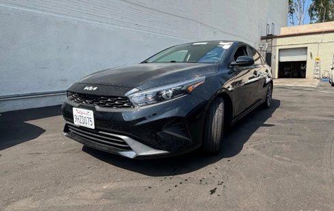 Used 2023 Kia Forte LXS image 1