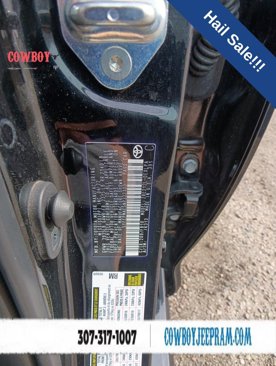Used 2022 Toyota Corolla LE image 29