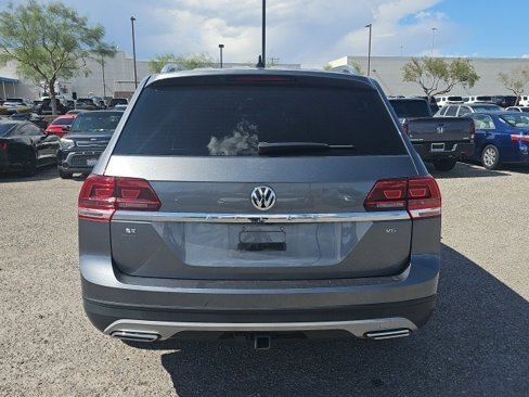 Used 2019 Volkswagen Atlas SE w/ Towing Package image 5