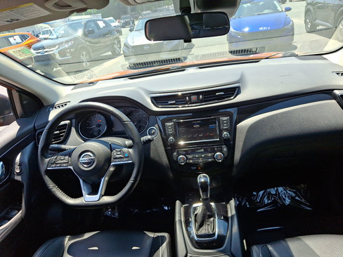 Used 2022 Nissan Rogue Sport SL image 14