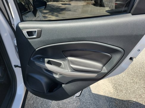 Used 2020 Ford EcoSport Titanium image 27