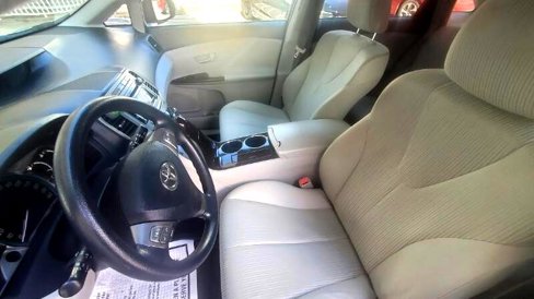 Used 2012 Toyota Venza LE image 28