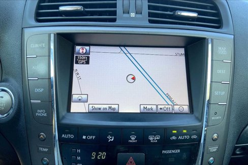 Used 2012 Lexus IS 350C image 29