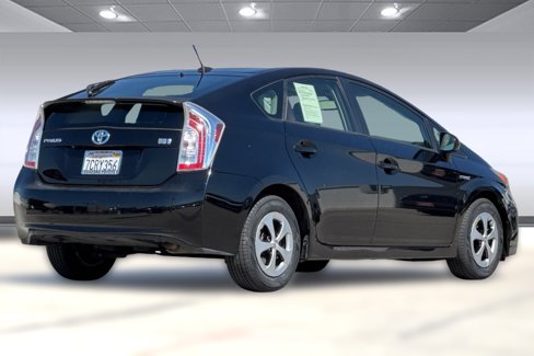 Used 2013 Toyota Prius Four image 3