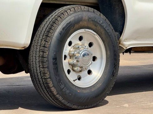 Used 1999 Ford F250 Lariat image 14