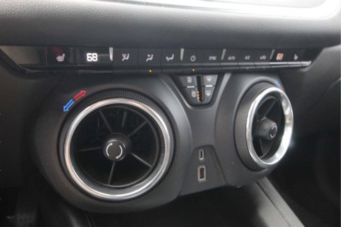 Used 2021 Chevrolet Blazer LT image 23