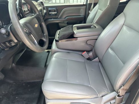 Used 2015 Chevrolet Silverado 1500 W/T w/ Trailering Package image 9