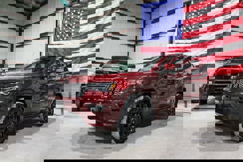 Used 2021 Jeep Grand Cherokee Laredo X image 3