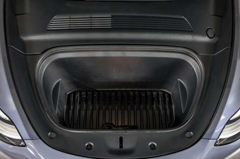 Used 2020 Tesla Model Y Long Range image 40
