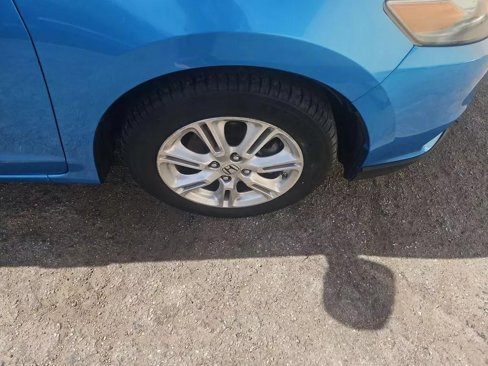 Used 2010 Honda Insight EX image 43