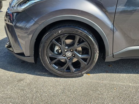 Used 2021 Toyota C-HR Nightshade image 5
