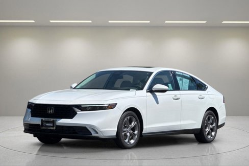 Used 2024 Honda Accord EX image 7