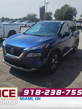 Used 2023 Nissan Rogue SL w/ SL Premium Package image 1