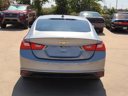Used 2024 Chevrolet Malibu LT image 3