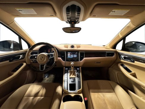 Used 2016 Porsche Macan S image 20