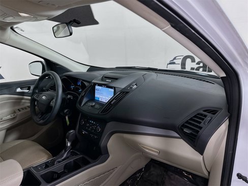 Used 2017 Ford Escape SE w/ Equipment Group 201A image 26