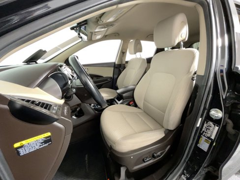 Used 2017 Hyundai Santa Fe Sport image 4