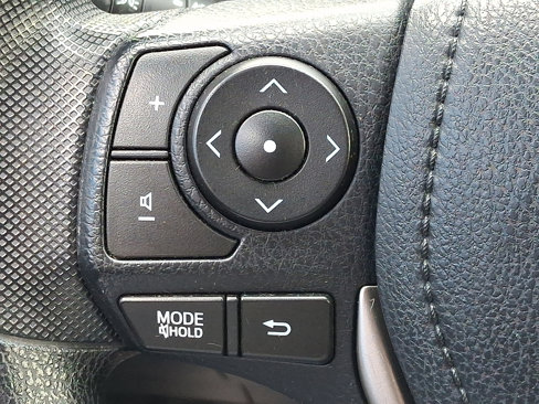 Used 2015 Toyota RAV4 XLE image 21