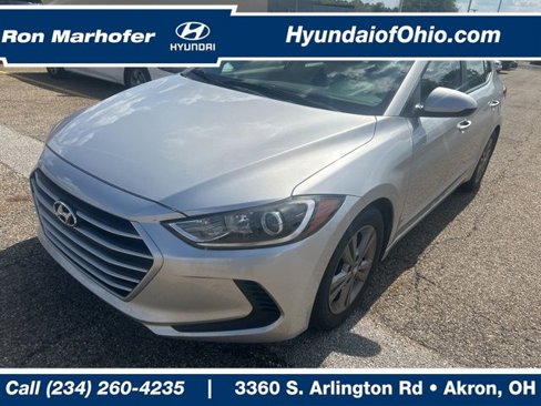 Used 2017 Hyundai Elantra SE image 1