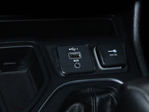 Used 2021 Jeep Cherokee Latitude image 27