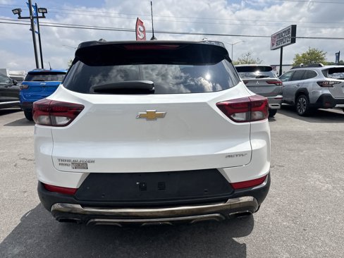 Used 2021 Chevrolet TrailBlazer ACTIV w/ Technology Package image 7