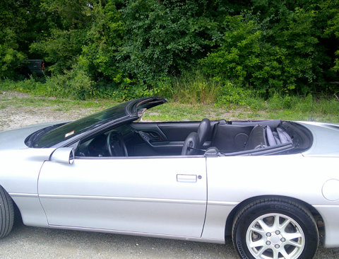 Used 2002 Chevrolet Camaro LT image 3