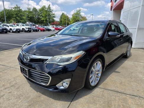 Used 2013 Toyota Avalon XLE Touring image 3