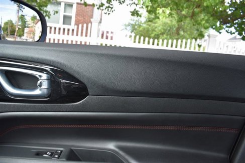 Used 2024 Jeep Compass Trailhawk image 18