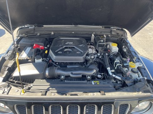 Used 2019 Jeep Wrangler Unlimited Sahara image 27