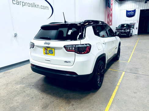 Used 2018 Jeep Compass Latitude w/ Popular Equipment Group image 7