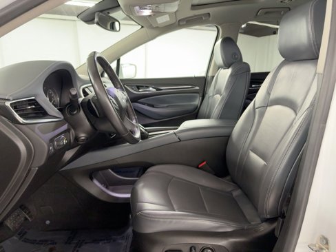 Used 2018 Buick Enclave Premium image 5