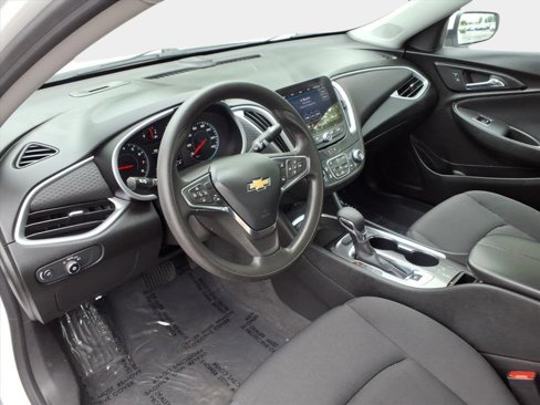 Used 2023 Chevrolet Malibu LT image 12