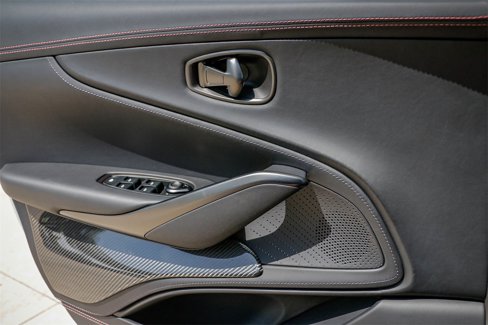 Used 2024 Aston Martin DBX 707 image 30