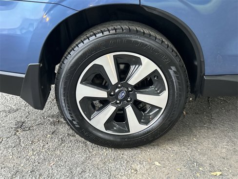Used 2018 Subaru Forester 2.5i w/ Alloy Wheel Package image 12