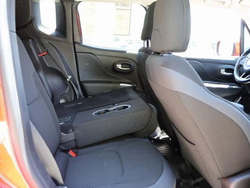 Used 2020 Jeep Renegade Altitude image 12
