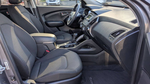 Used 2015 Hyundai Tucson GLS image 22