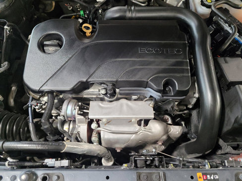 Used 2020 Chevrolet Malibu LT image 30