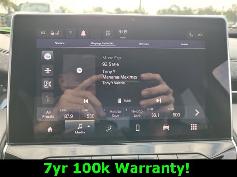 Used 2023 Jeep Compass Limited image 23