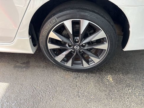 Used 2017 Nissan Sentra SR Turbo image 7