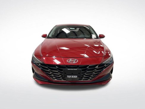 Used 2023 Hyundai Elantra Limited image 12