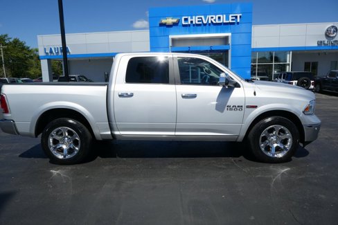 Used 2017 RAM 1500 Laramie w/ Convenience Group image 4
